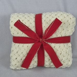 Handmade Crocheted Baby Blanket – Huge & Ultra Soft – New